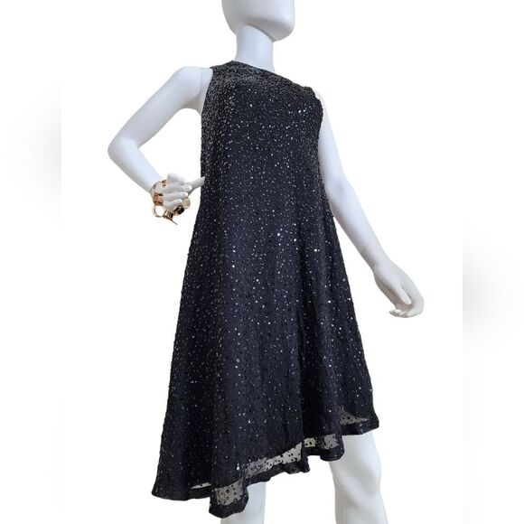 Seema Gujral  - Picture 10 of 15